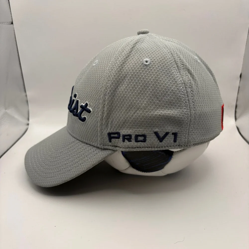 Titleist Pro V1 Golf Cap Hat Grey S/M FootJoy‎ Flexfit Performance